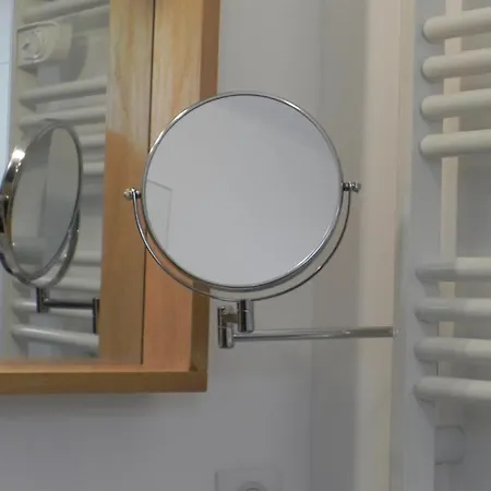 Au Pied Du Baou Avec Jardin Prive Apartman
